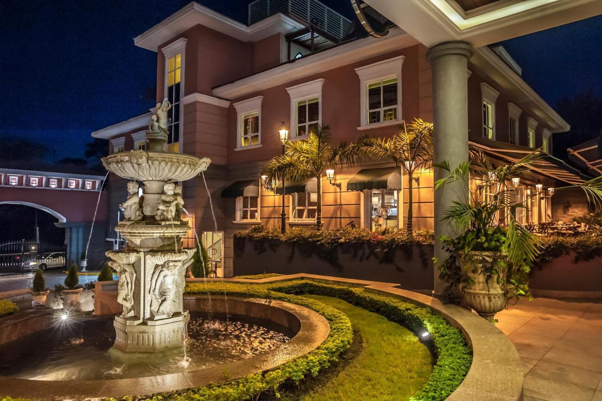 Hotel Rosa Kempinski 5*