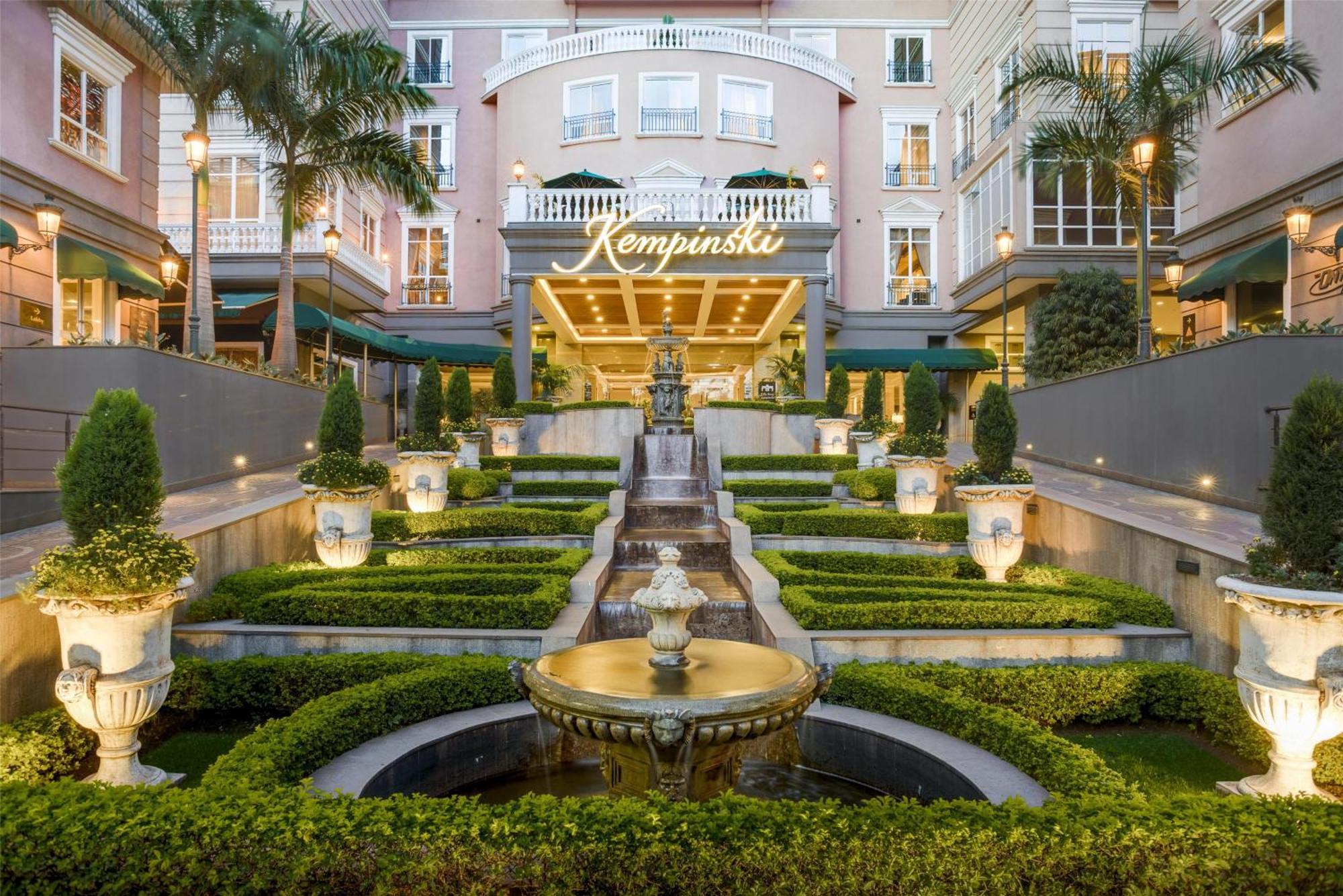 Rosa Kempinski 5*